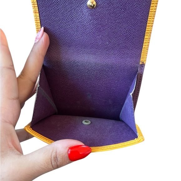 Louis Vuitton Epi Leather Wallet - Yellow! - Picture 5 of 11